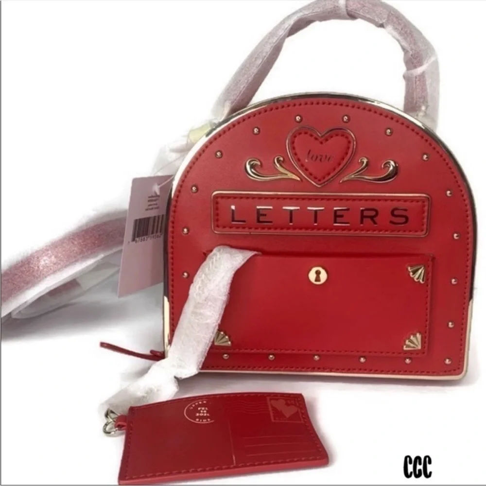 kate spade had several
